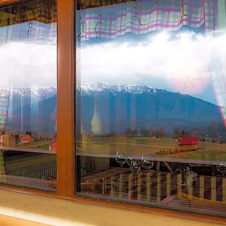Nobillis - Carpathian Отель Брашов