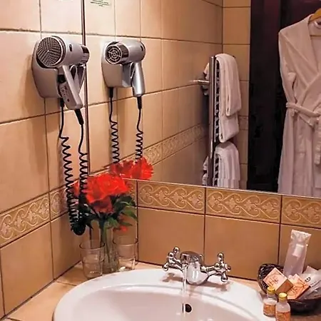 Hotel Nobillis - Carpathian 4*